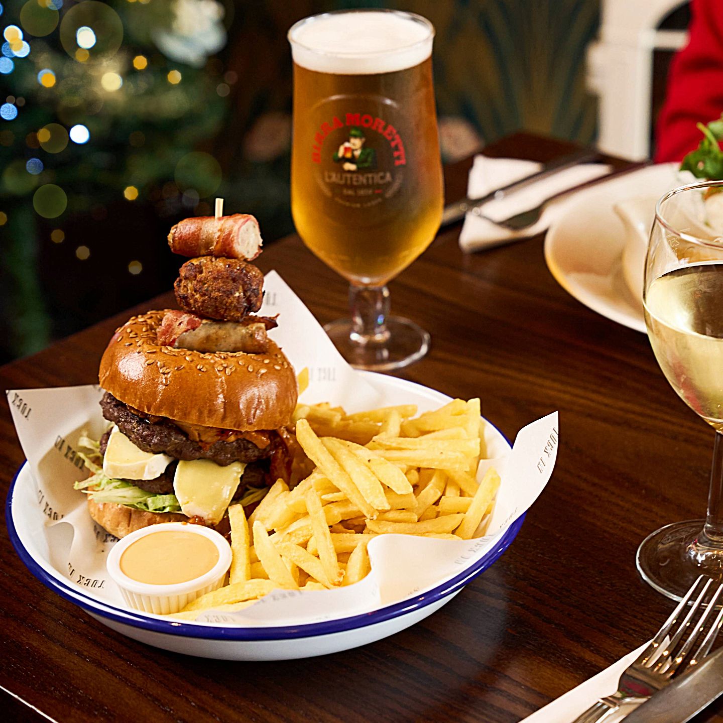 Festive Lunch & Dinner at The Old Buttercross Rutland in Barleythorpe